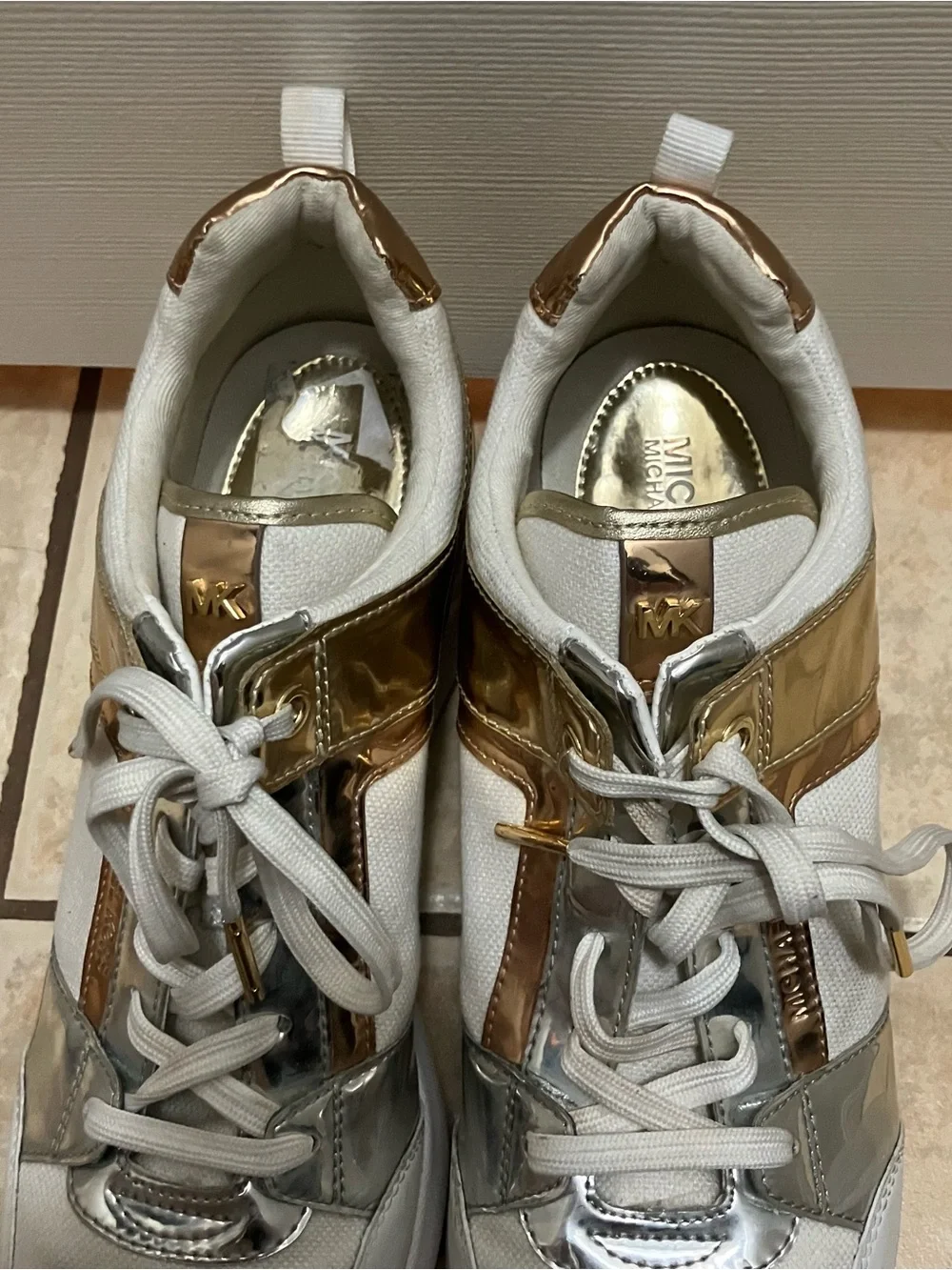 Michael Kors Georgie Trainer Wedge Sneakers Women’s 9.5M White Gold Silver Shoes
